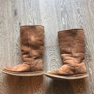 Ugg’s Classic Tall